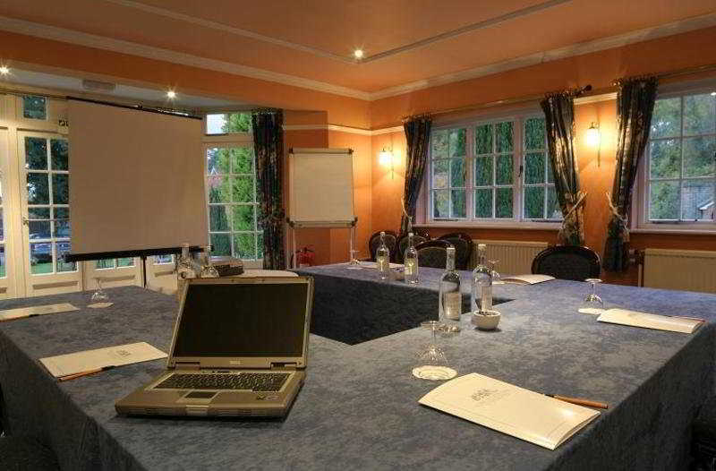 Hurtwood Hotel Peaslake Servizi foto